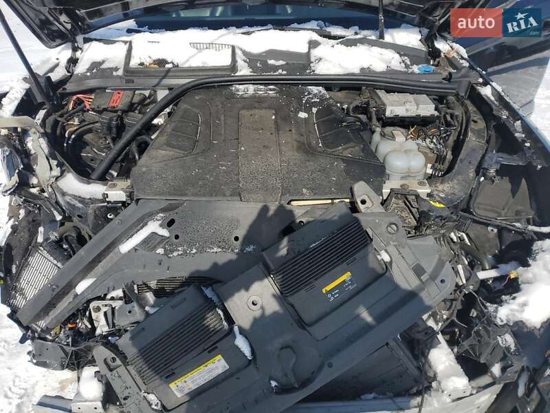 Внедорожник / Кроссовер Audi Q7 2017 в Стрые