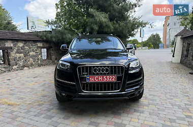 Внедорожник / Кроссовер Audi Q7 2010 в 