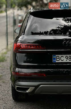 Внедорожник / Кроссовер Audi Q7 2023 в 