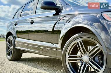 Внедорожник / Кроссовер Audi Q7 2012 в 