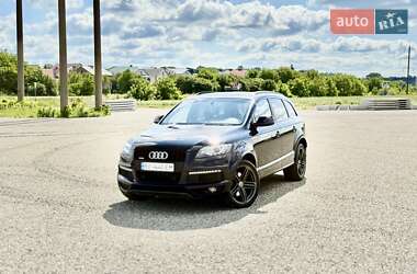 Внедорожник / Кроссовер Audi Q7 2012 в 