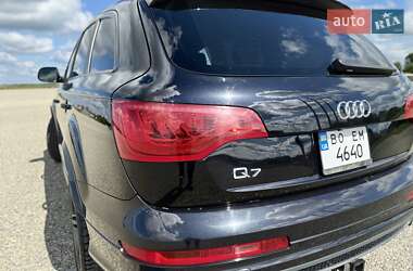 Внедорожник / Кроссовер Audi Q7 2012 в 
