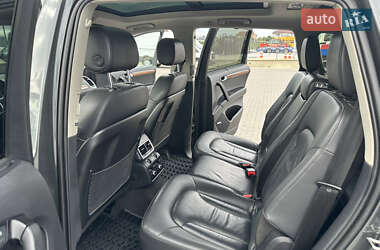 Внедорожник / Кроссовер Audi Q7 2015 в 
