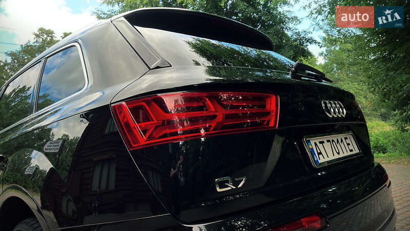 Позашляховик / Кросовер Audi Q7 2016 в Коломиї