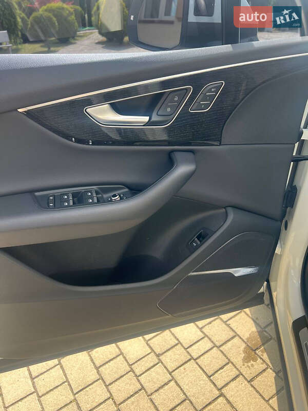 Внедорожник / Кроссовер Audi Q7 2020 в Львове