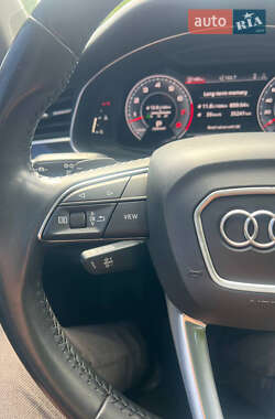 Внедорожник / Кроссовер Audi Q7 2020 в 