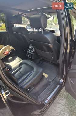 Внедорожник / Кроссовер Audi Q7 2009 в 