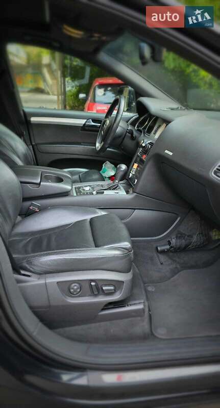Внедорожник / Кроссовер Audi Q7 2009 в Днепре
