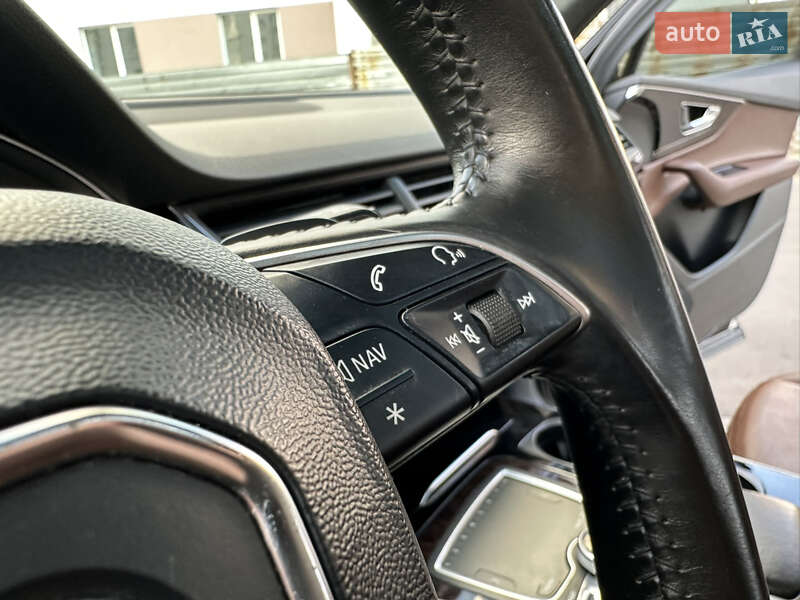 Внедорожник / Кроссовер Audi Q7 2016 в Виннице