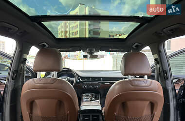 Позашляховик / Кросовер Audi Q7 2016 в 