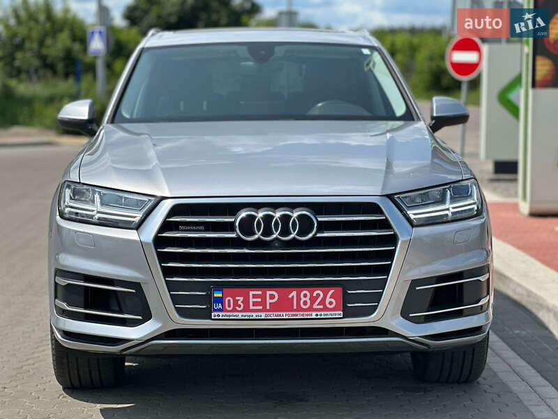Позашляховик / Кросовер Audi Q7 2017 в Києві