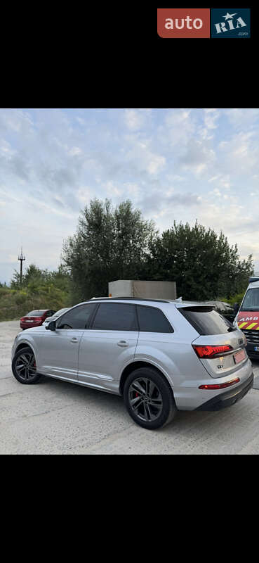 Позашляховик / Кросовер Audi Q7 2022 в Львові