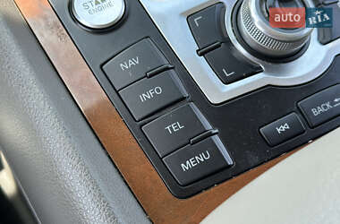 Внедорожник / Кроссовер Audi Q7 2014 в 