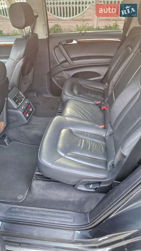 Внедорожник / Кроссовер Audi Q7 2012 в Чернигове