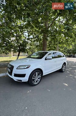 Внедорожник / Кроссовер Audi Q7 2011 в Измаиле