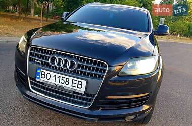 Внедорожник / Кроссовер Audi Q7 2007 в 