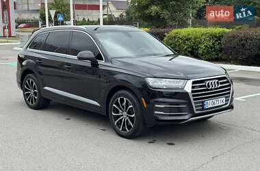 Позашляховик / Кросовер Audi Q7 2017 в 