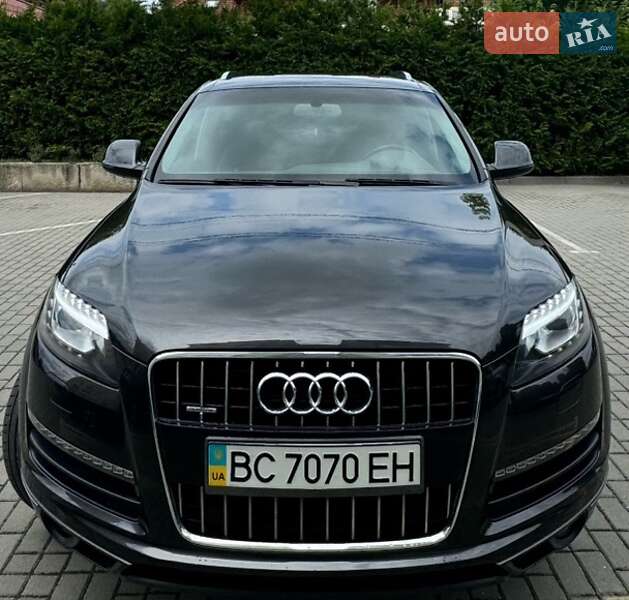 Внедорожник / Кроссовер Audi Q7 2014 в 