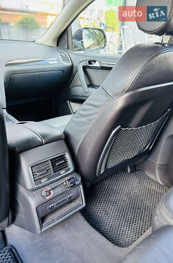 Внедорожник / Кроссовер Audi Q7 2014 в 