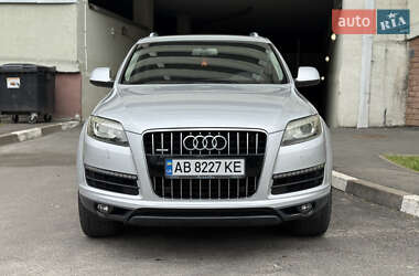 Внедорожник / Кроссовер Audi Q7 2014 в 
