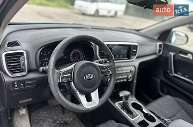 Внедорожник / Кроссовер Audi Q7 2016 в 