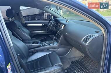 Внедорожник / Кроссовер Audi Q7 2007 в 