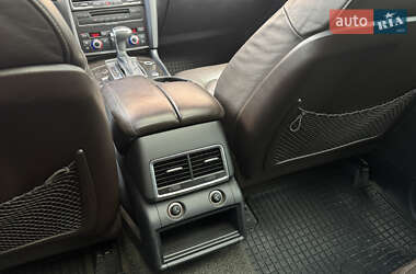 Внедорожник / Кроссовер Audi Q7 2006 в 