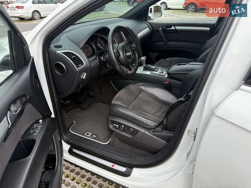 Внедорожник / Кроссовер Audi Q7 2012 в Львове