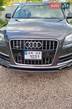 Внедорожник / Кроссовер Audi Q7 2011 в 