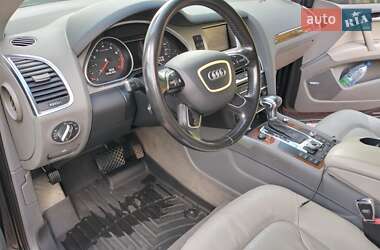 Внедорожник / Кроссовер Audi Q7 2011 в 