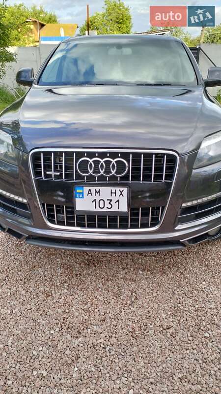 Внедорожник / Кроссовер Audi Q7 2011 в Житомире