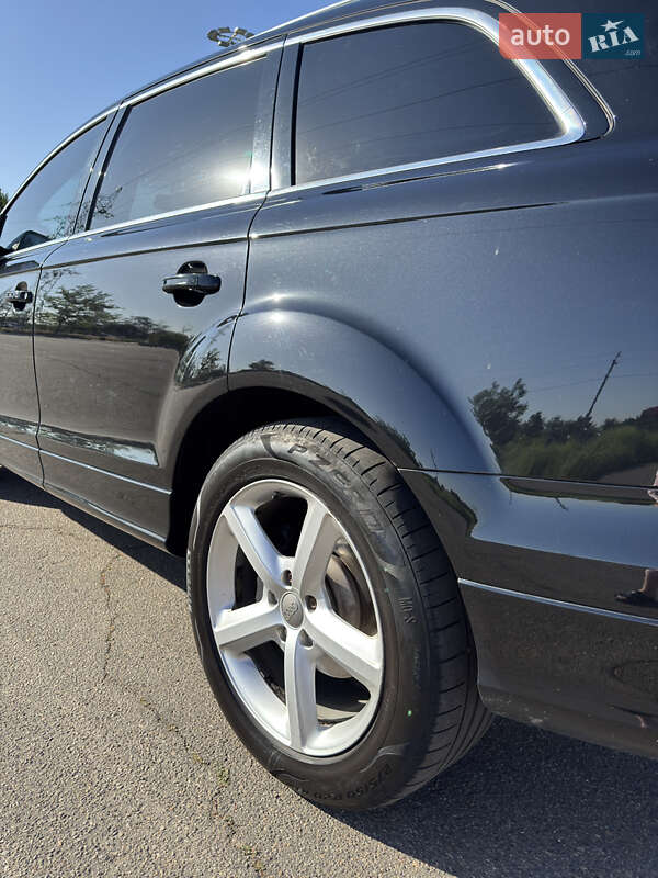 Внедорожник / Кроссовер Audi Q7 2008 в Николаеве