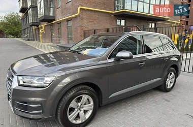 Внедорожник / Кроссовер Audi Q7 2018 в 