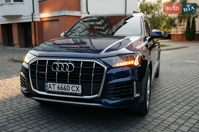 Позашляховик / Кросовер Audi Q7 2020 в Івано-Франківську