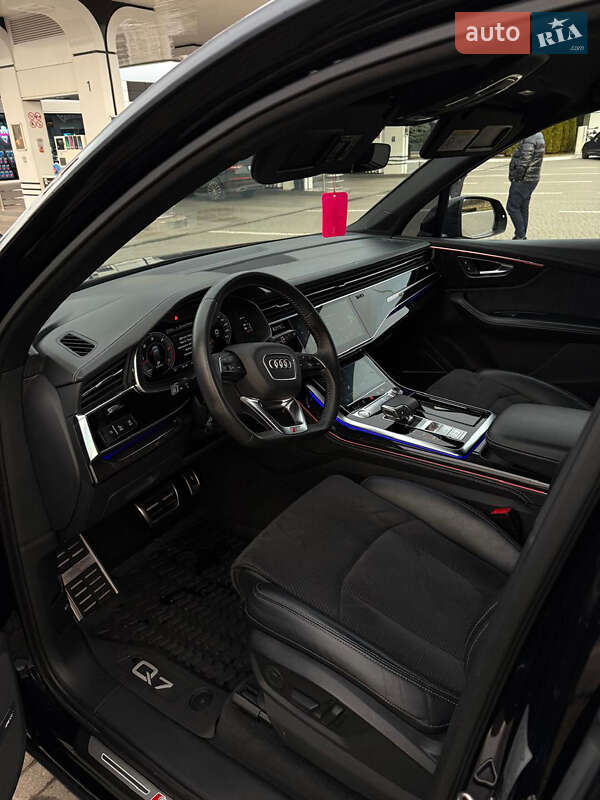 Внедорожник / Кроссовер Audi Q7 2020 в Львове