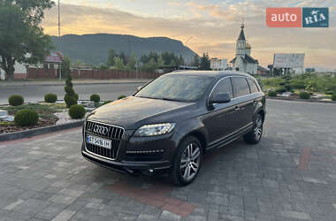Внедорожник / Кроссовер Audi Q7 2010 в 