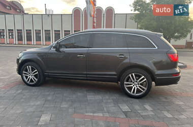 Внедорожник / Кроссовер Audi Q7 2010 в 