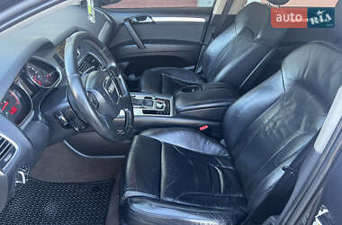 Внедорожник / Кроссовер Audi Q7 2010 в 