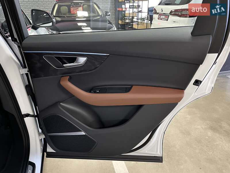 Позашляховик / Кросовер Audi Q7 2024 в Львові фото 38 Позашляховик / Кросовер Audi Q7 2024 в Львові