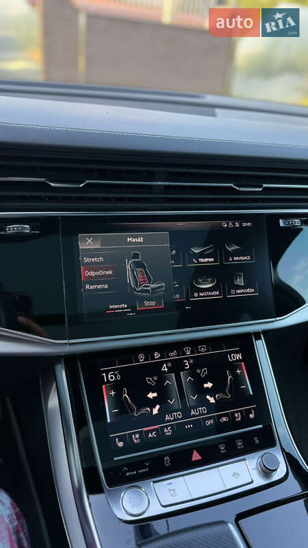Позашляховик / Кросовер Audi Q7 2020 в Хусті