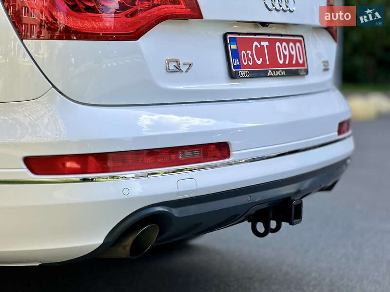 Внедорожник / Кроссовер Audi Q7 2011 в Киеве