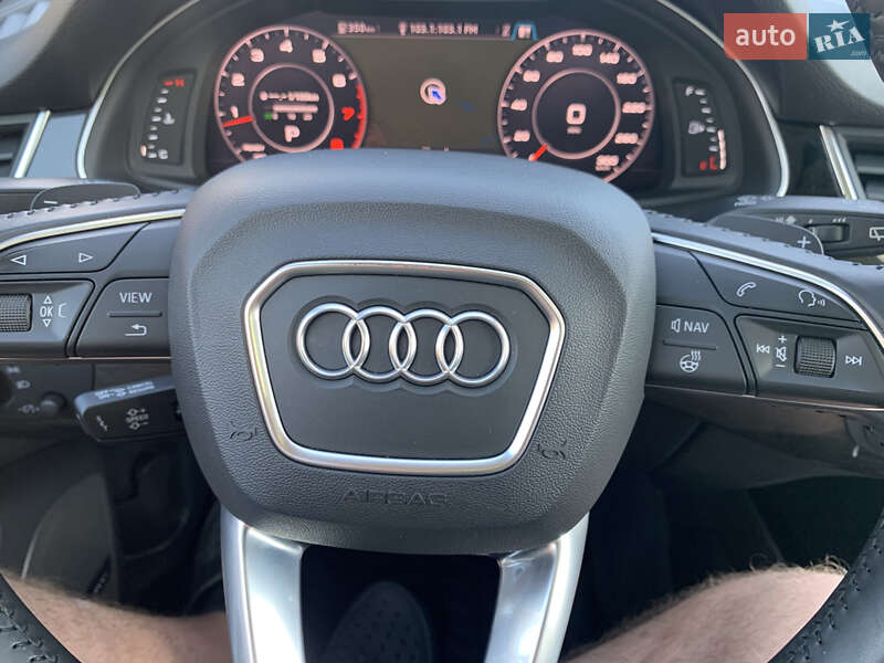 Позашляховик / Кросовер Audi Q7 2018 в Фастові