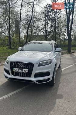 Позашляховик / Кросовер Audi Q7 2012 в Чернівцях