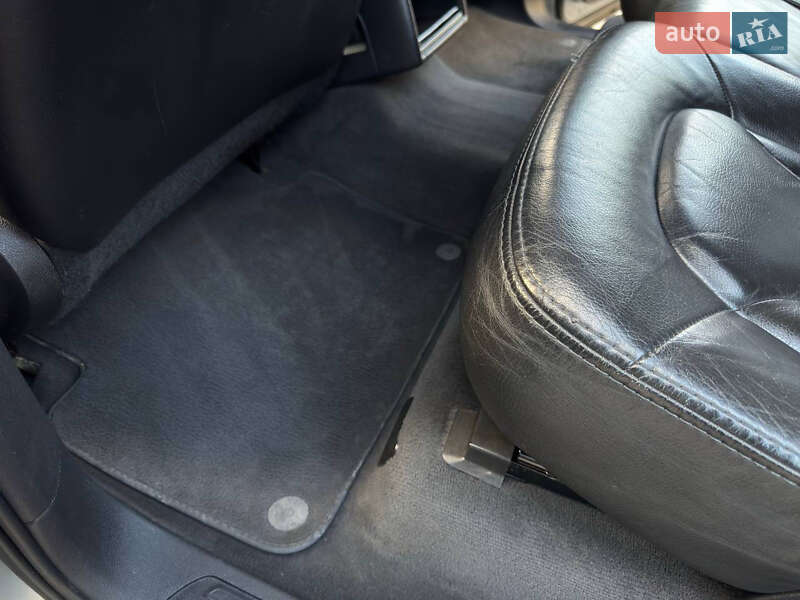Позашляховик / Кросовер Audi Q7 2006 в Рівному