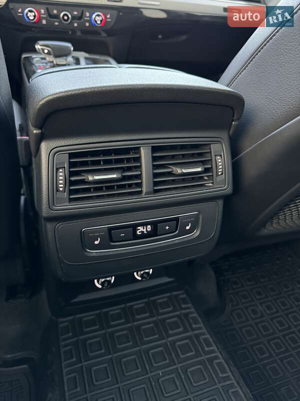 Позашляховик / Кросовер Audi Q7 2019 в Києві