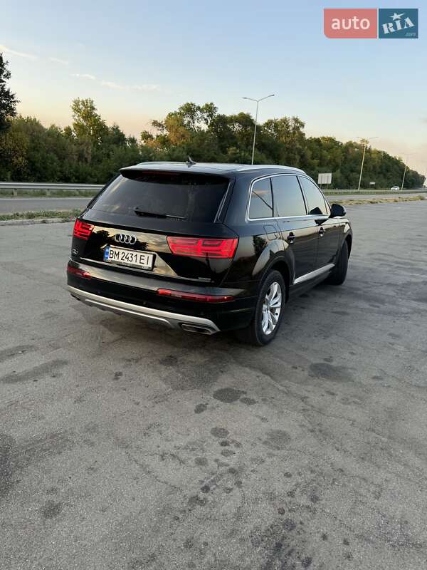 Позашляховик / Кросовер Audi Q7 2019 в Києві