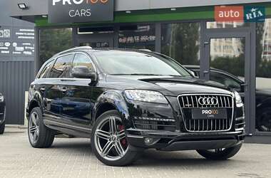 Внедорожник / Кроссовер Audi Q7 2013 в 