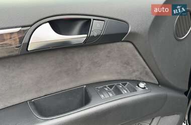 Внедорожник / Кроссовер Audi Q7 2013 в 