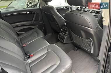 Внедорожник / Кроссовер Audi Q7 2013 в 