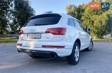 Позашляховик / Кросовер Audi Q7 2015 в 